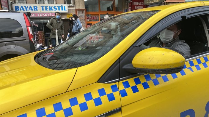 İstanbul'da, alkollü kadın yolcu ile taksicinin diyaloğu