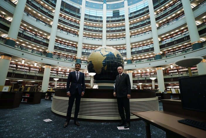 Cumhurbaşkanı Erdoğan, Katar Emiri Al Sani ile Millet Kütüphanesi'ni gezdi