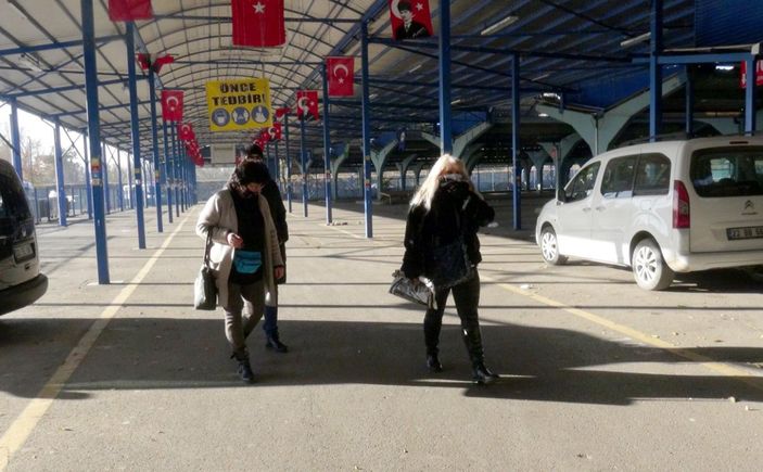 Edirne'nin Ulus Pazarı kapandı, Bulgarlar geri döndü