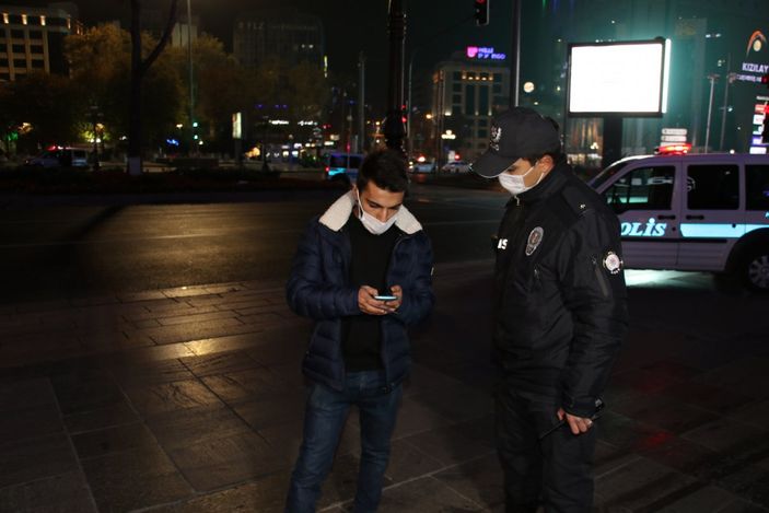 Sokağa çıkma yasağı başladı
