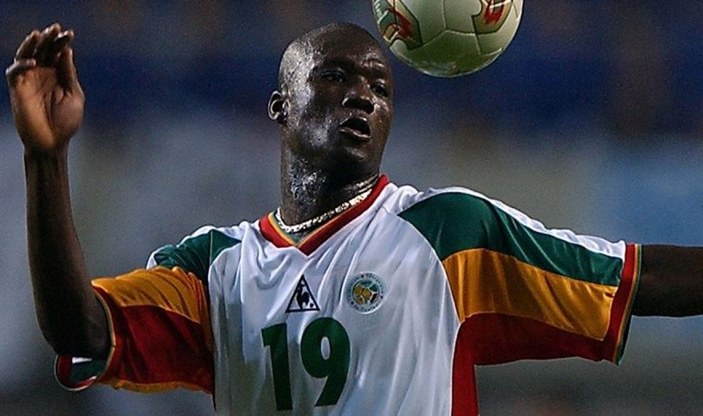 Senegalli eski futbolcu Papa Bouba Diop hayatını kaybetti