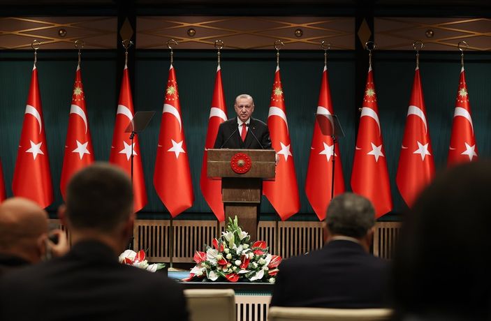 Cumhurbaşkanı Erdoğan: Nerede olursa olsun nargile ve sigarayı bırakın