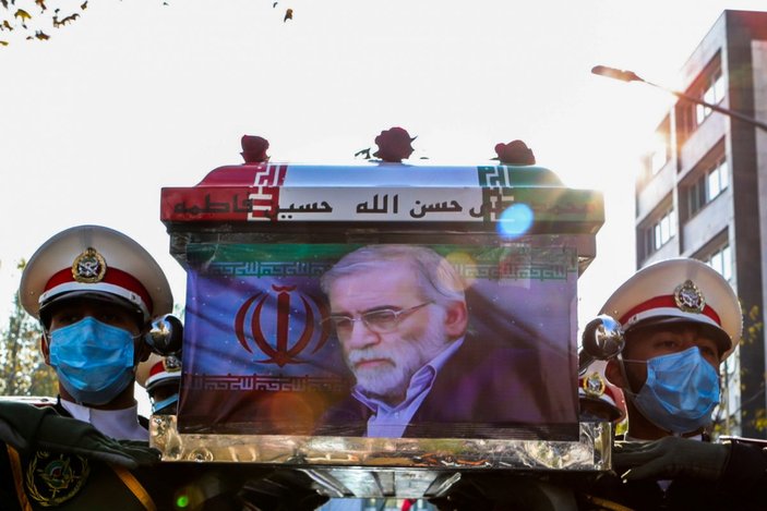 İranlı milletvekili, Cumhurbaşkanı Ruhani'yi casuslukla suçladı