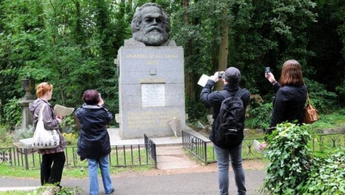 Marx'ın mezarı turizme açılıyor