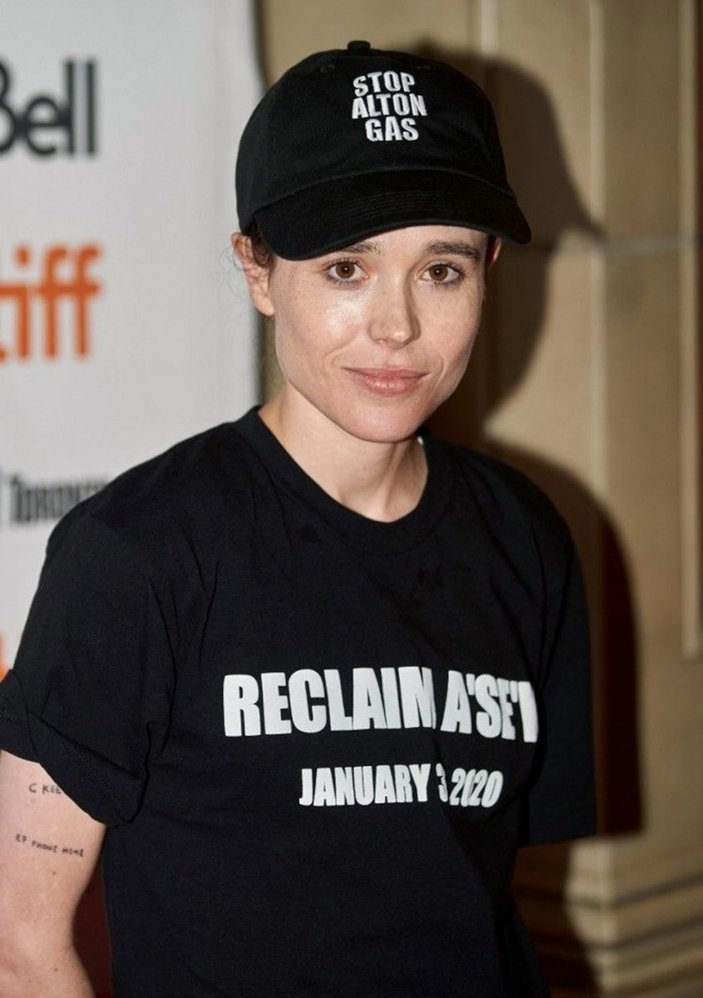 Ellen Page trans olduğunu açıkladı