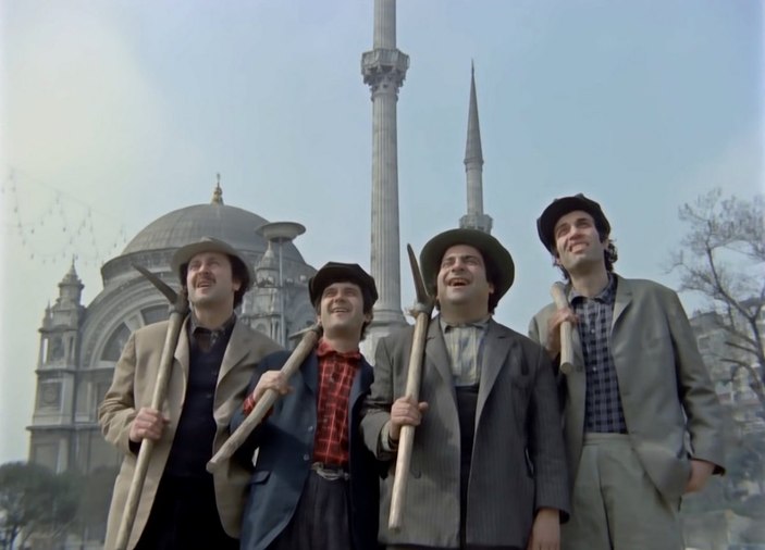 Salak Milyoner filmi kaç yılında çekildi? Salak Milyoner film konusu ve oyuncuları