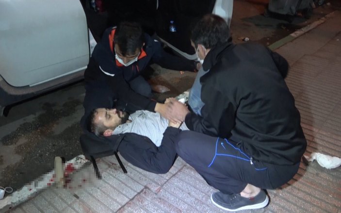 Bursa'da gazeteciye saldıran boksör tutuklandı