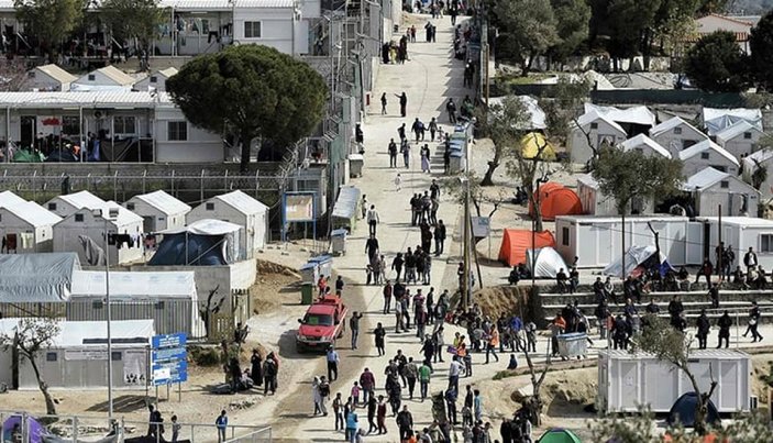 AB ve Yunanistan arasında yeni göçmen kabul merkezi anlaşması