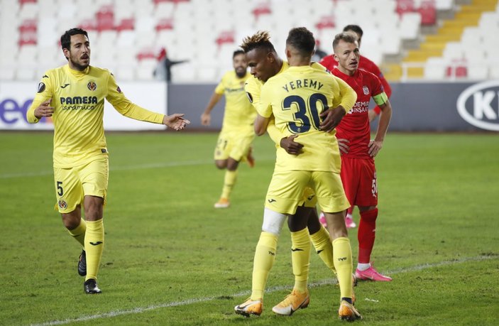 Sivasspor, UEFA Avrupa Ligi'nde Villarreal'e 1-0 yenildi