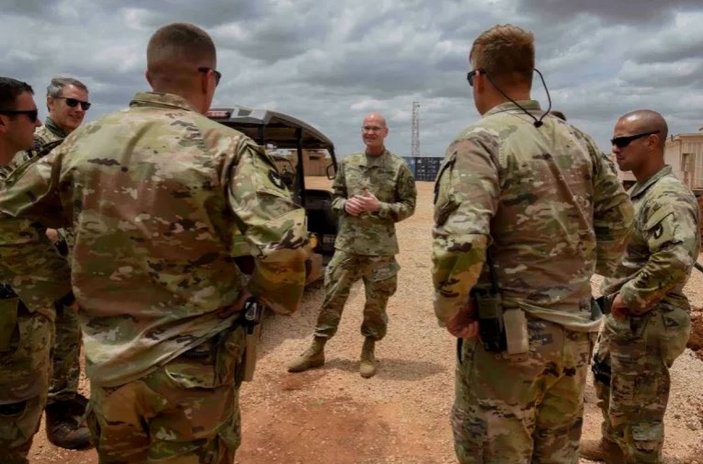 Donald Trump, Somali'deki ABD askerlerinin geri çekilmesi talimatını verdi