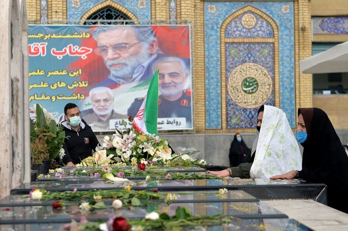 İran'da Muhsin Fahrizade'nin mezarına ziyaret