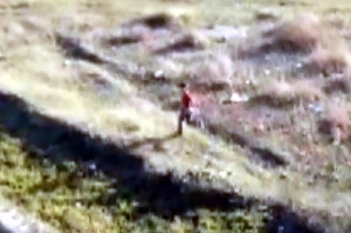 Mersin'de drone gören çocuk kaçmaya çalıştı