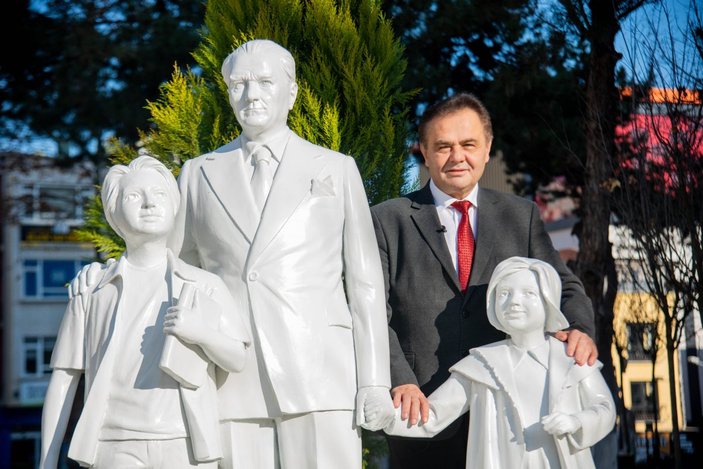 Bilecik Atatürk heykeli