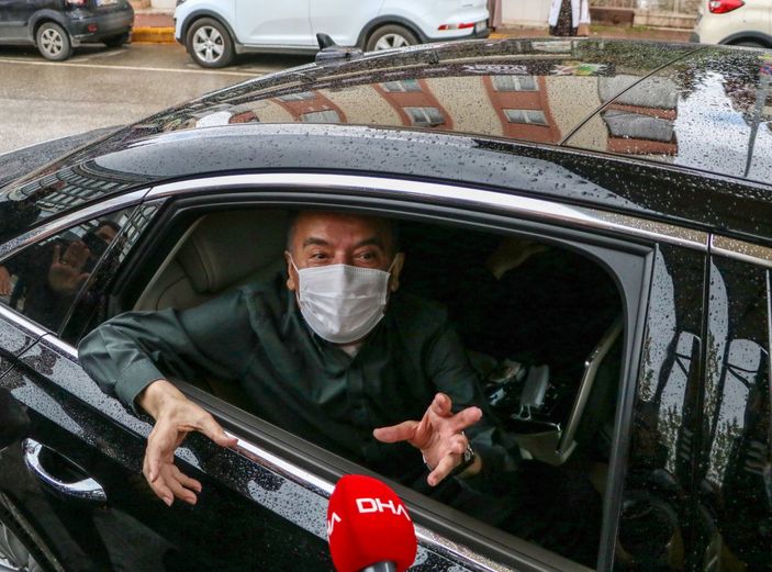 d Muhittin Böcek 4 ay sonra işbaşı yaptı