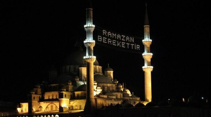 Üç aylar ne zaman başlıyor? 2021 ilk oruç ne zaman tutulacak? Ramazan hangi aya denk geliyor?