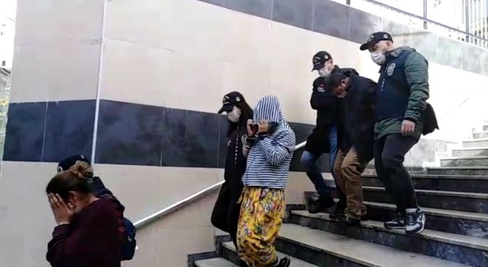 d İstanbul'da hırsızlık çetesinden milyonluk vurgun