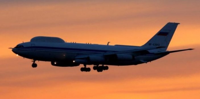 Rusya'nın 'Kıyamet Günü Uçağı'ndan hırsızlık