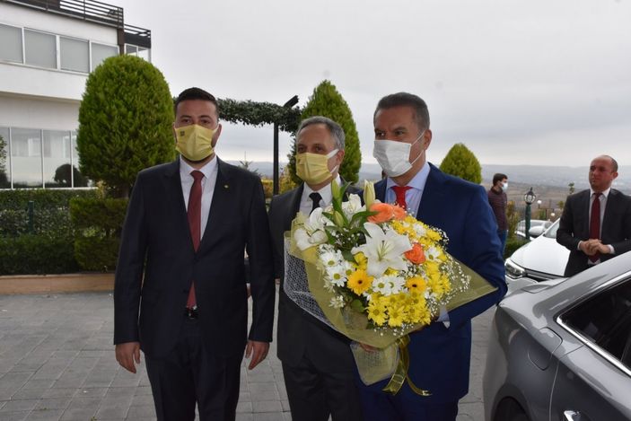 i Mustafa Sarıgül yeni parti için Tekirdağ'dan yola çıktı