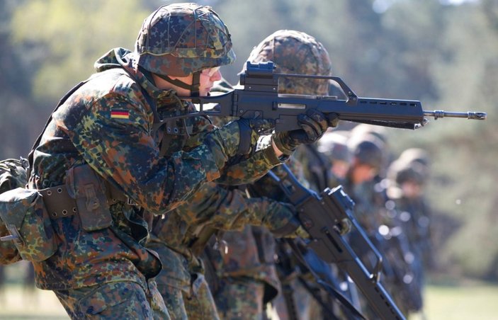 Almanya, Suudi Arabistan'a silah yasağını 2021 sonuna uzattı