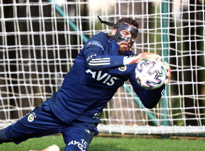 Harun Tekin kadroya girmekte istekli