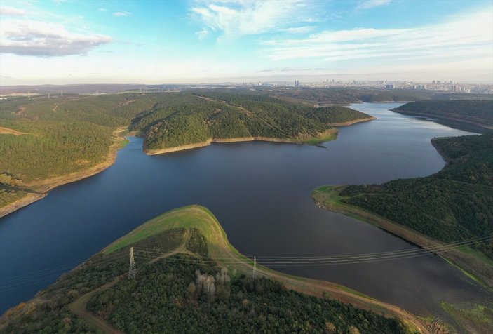 İstanbul'un barajlarındaki su seviyesi yüzde 22'ye indi