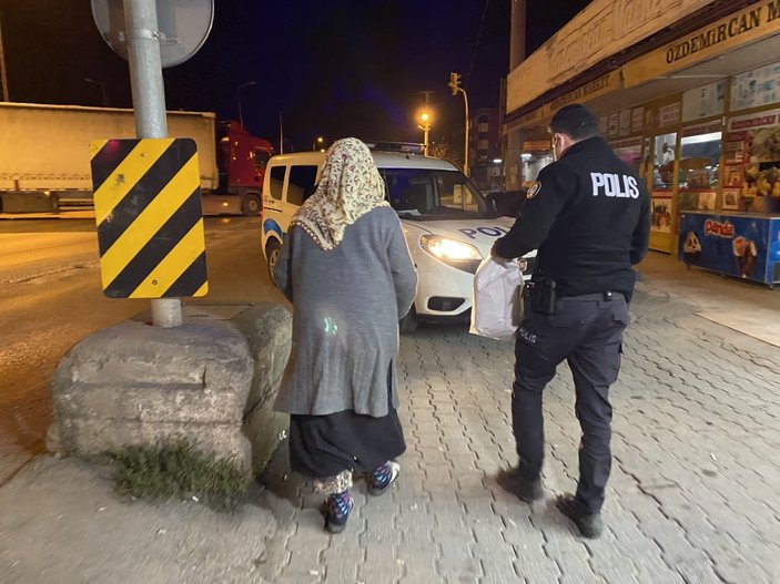 Düzce'de polisin şefkati yürekleri ısıttı