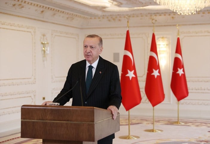 Cumhurbaşkanı Erdoğan: Salgın tedbirlerini peyderpey kaldıracağız