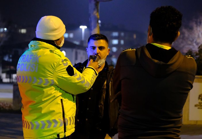 Konya'da kısıtlamayı ihlal eden kişiden, polise: İnşallah arabanız bozulur