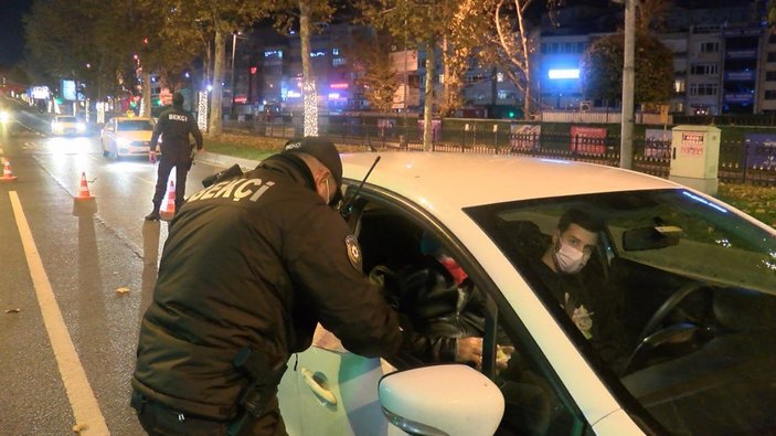 Beşiktaş'ta kısıtlamada polise yakalananlar cezadan kurtulamadı