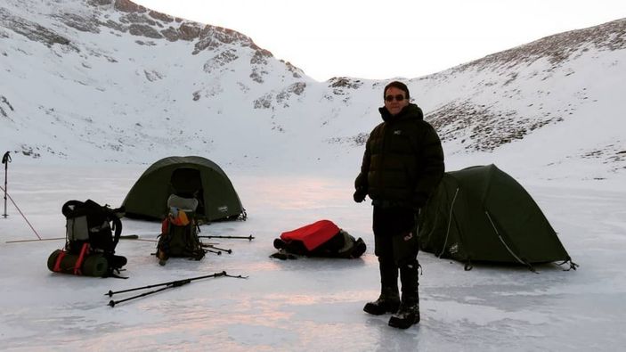 Uludağ’daki donan göller üzerinde kamp yaptılar