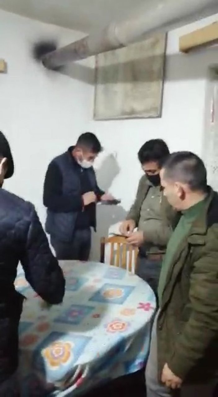 Konya'da çiftlik evinde kumar oynayan 11 kişiye para cezası