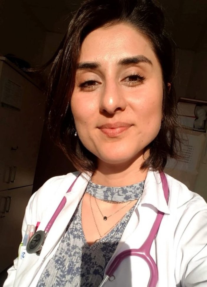 Samsun'da balkondan düşen doktor ağır yaralandı