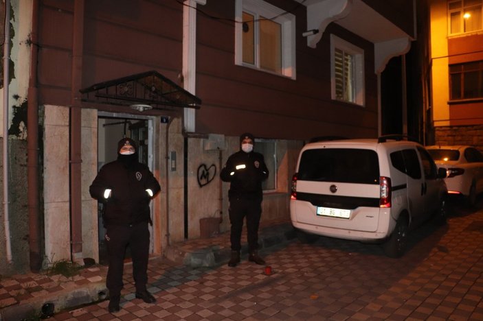 Zonguldak'ta bıçaklanan genç kız yoğun bakımdan çıktı