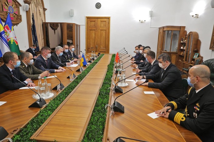 Türkiye ile Ukrayna savunma alanında stratejik anlaşmalara imza attı