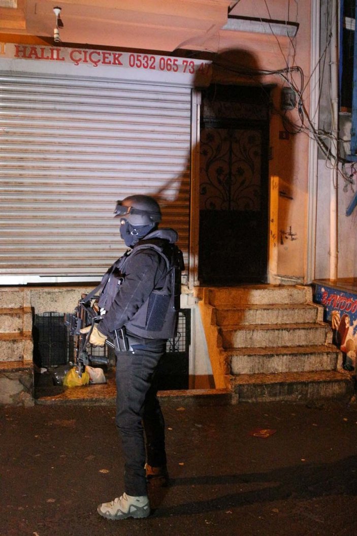 İstanbul'da terör örgütü PKK'ya operasyon: 5 gözaltı