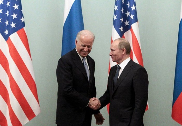 Vladimir Putin, Joe Biden'ı tebrik etti