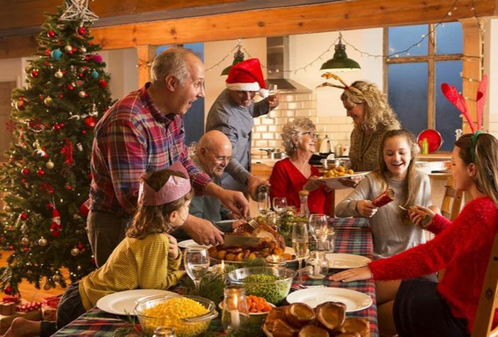 Yılbaşı ile Noel arasında ne fark vardır? Yılbaşı ağacı süslemenin anlamı nedir?