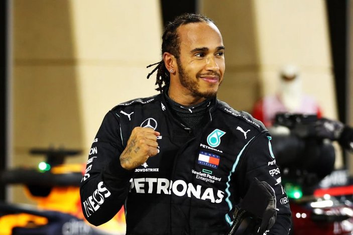 Lewis Hamilton'dan 44 milyon euroluk imza