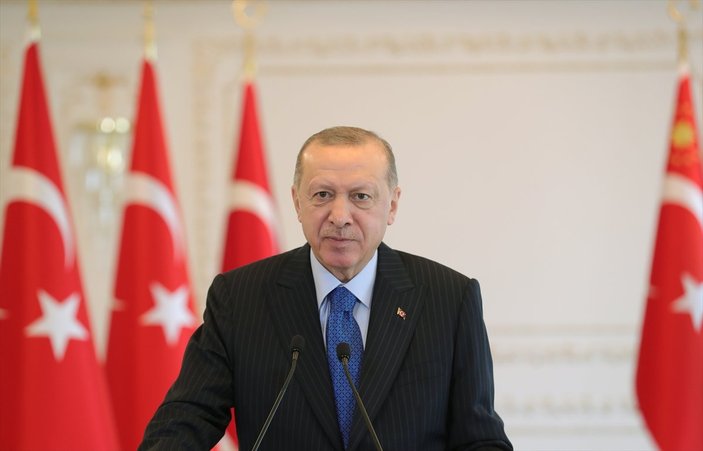 Cumhurbaşkanı Erdoğan: Türkiye'yi tehdit edenleri hayal kırıklığına uğratmaya devam edeceğiz