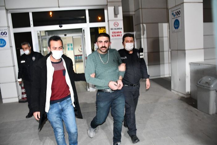 Aksaray'da polisten kaçan 5 şüpheli apartmanda yakalandı