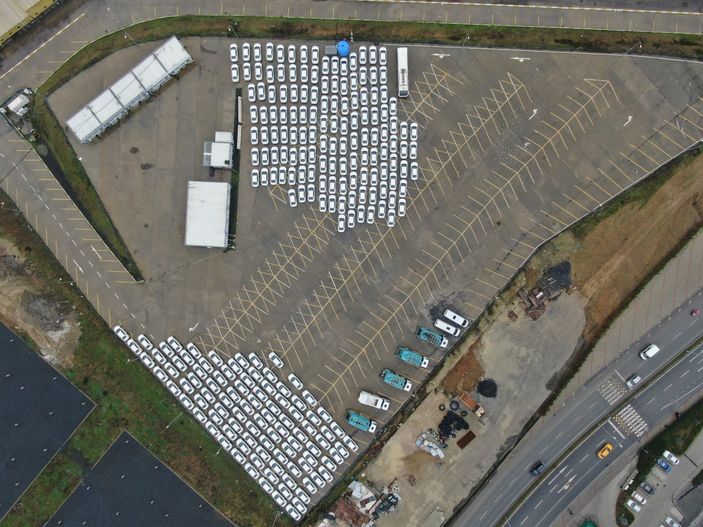 İsrafla mücadele ettiğini belirten İBB'ye, onlarca sıfır araç alındı