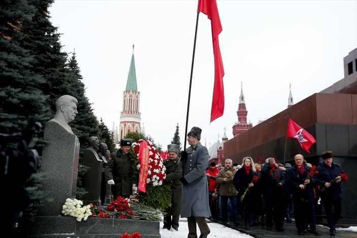Rusya'da Joseph Stalin'in 141'inci doğum günü kutlandı