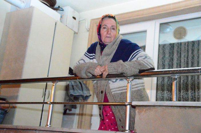 i Sakarya'da otel inşaatının istinat duvarı çöktü