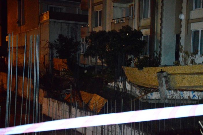 i Sakarya'da otel inşaatının istinat duvarı çöktü