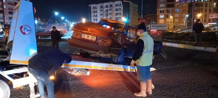 Balıkesir'de kaza: 1 ölü