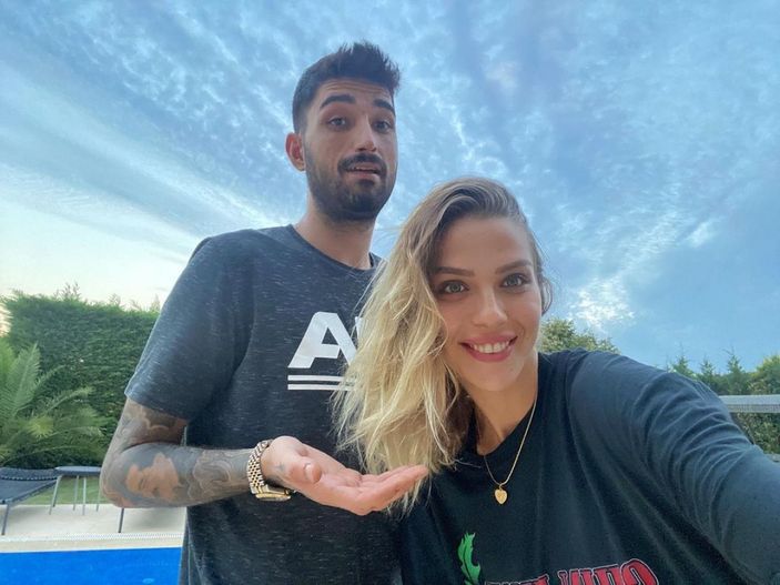 Yasemin Şefkatli: Pijamalarını çıkarabilene helal olsun