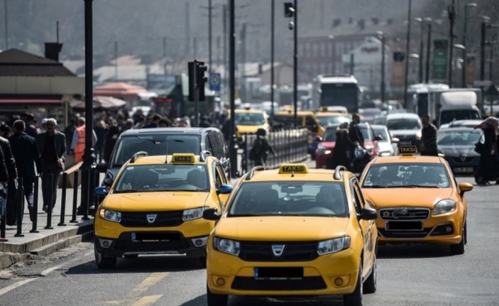 Minibüs, dolmuş, taksi indi bindi ne kadar? İstanbul ulaşım fiyat tarifesi 2021