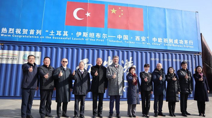 Türkiye’nin ihracat treni için Çin’de tören düzenlendi