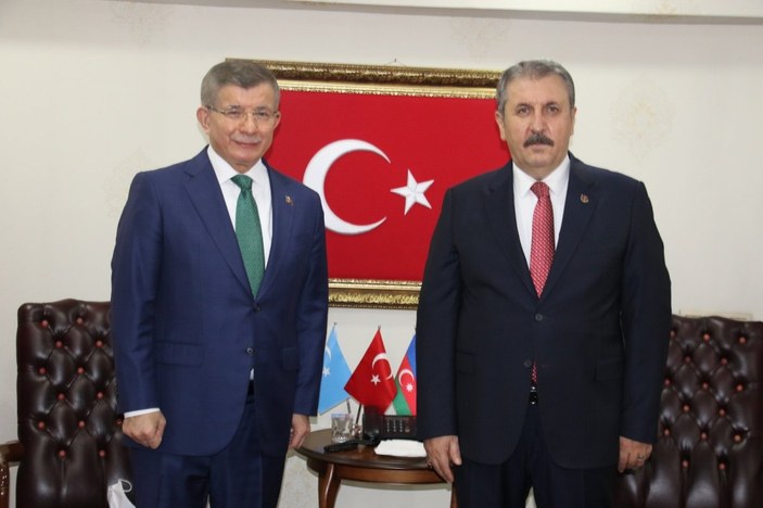 Davutoğlu, Mustafa Destici'yi ziyaret etti
