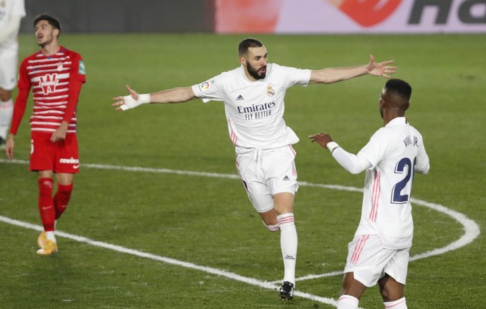 Real Madrid, ligde galibiyet serisini sürdürüyor